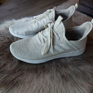 Adidas Cloud Foam Lightweight Cream Beige Sneakers. Size 8.5